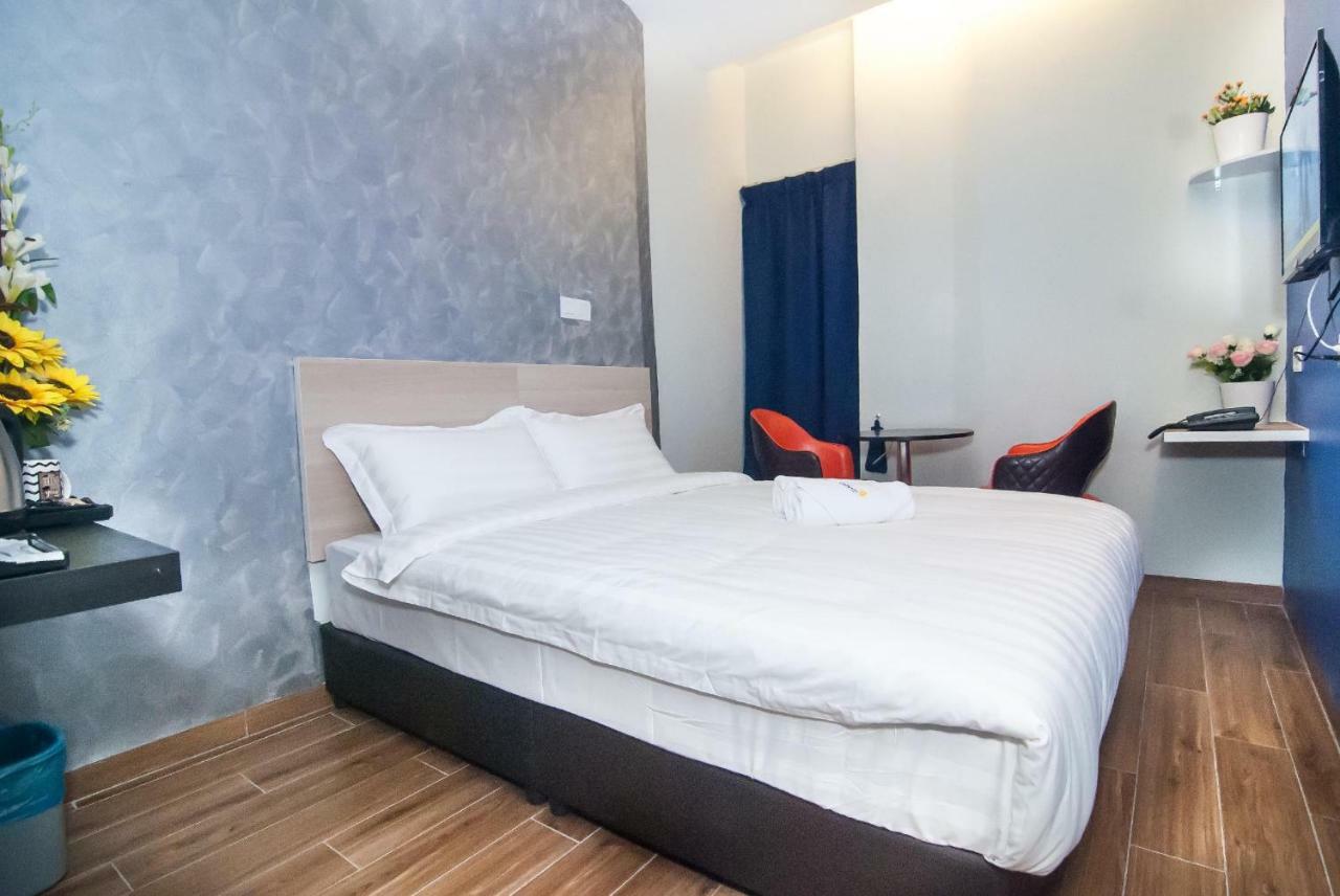 Good 9 Hotel - Bukit Dahlia Johor Bahru Dış mekan fotoğraf